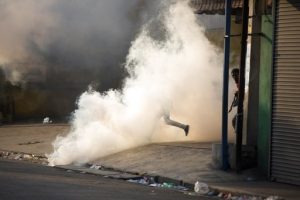 Une rue de Port-au-Prince le 23 novembre 2018. Photo AP de Dieu Nalio